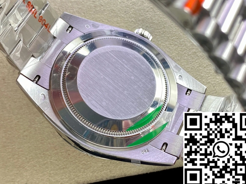 Steel Factory Day Stainless Rolex Date M228206-0015 EW 1111